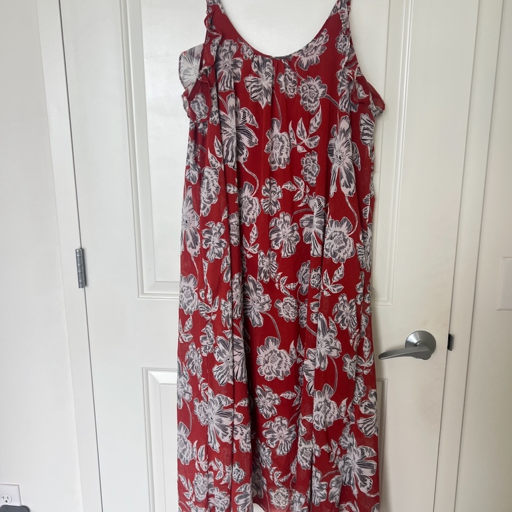 WhoWhatWear Red Floral Dress